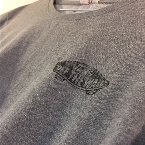 Vans Sweaters - Long sleeve VANS light gray THICK crop top